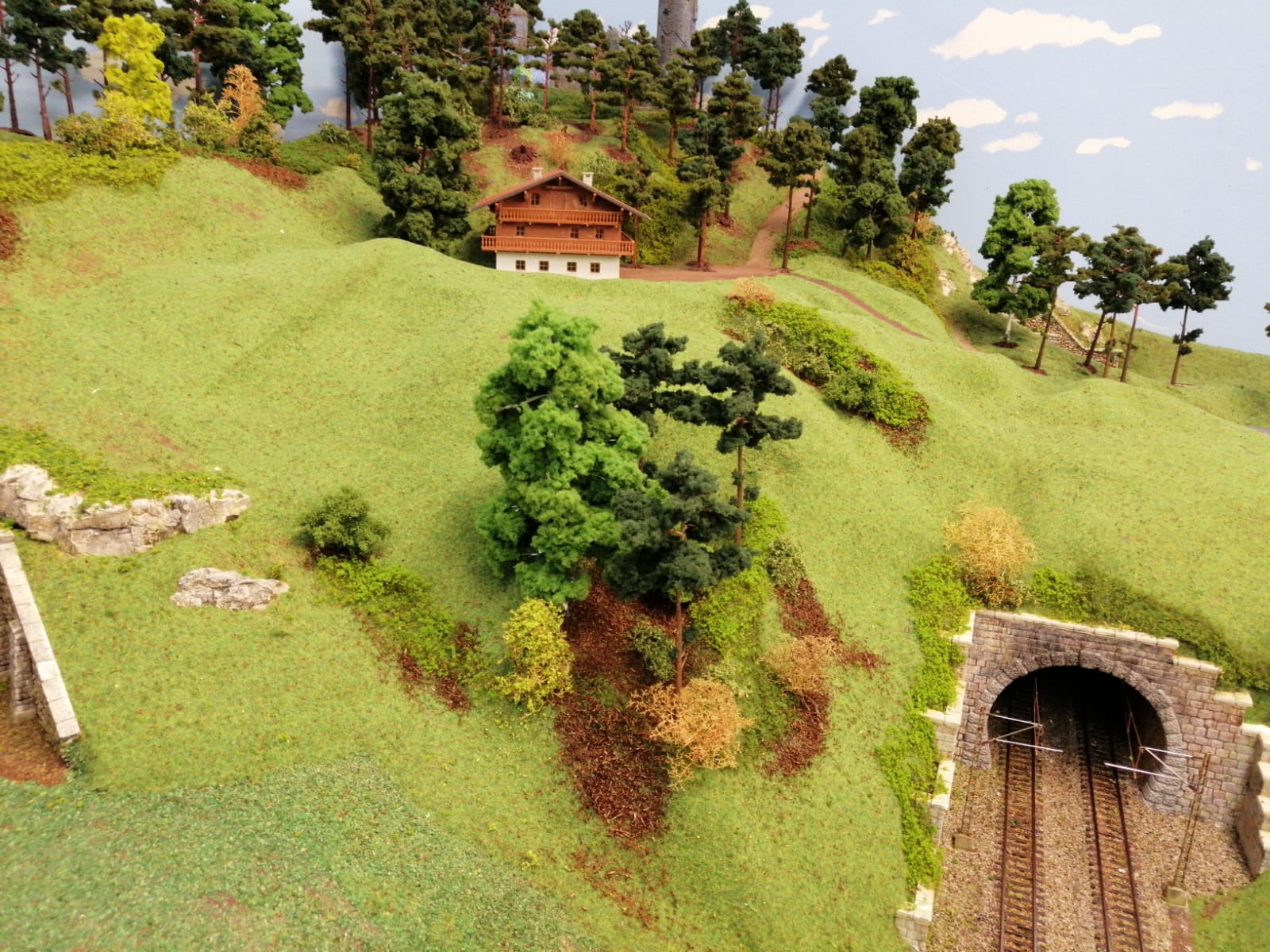 Der Rodinger Bahnhof im Modell Foto: © Modellbahnfreunde Regental e.V.