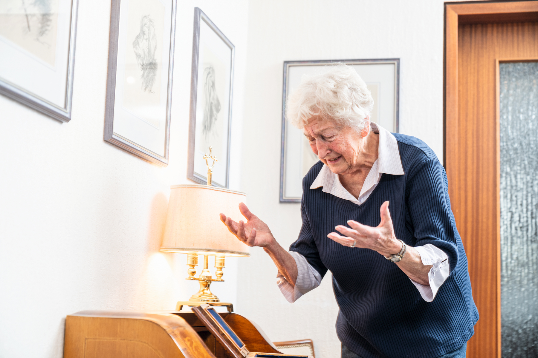 Diebstahl aus Wohnung durch augenscheinliche Bettlerin