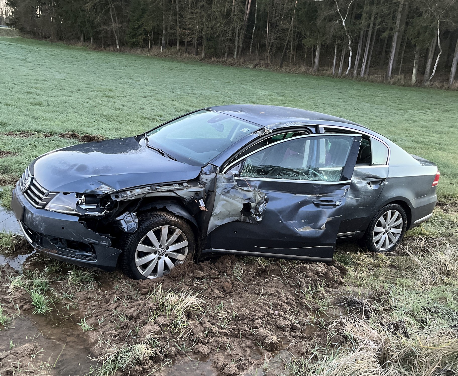 Insgesamt entstand ein Sachschaden von rund 20.000€ Foto: PI Sulzbach-Rosenberg