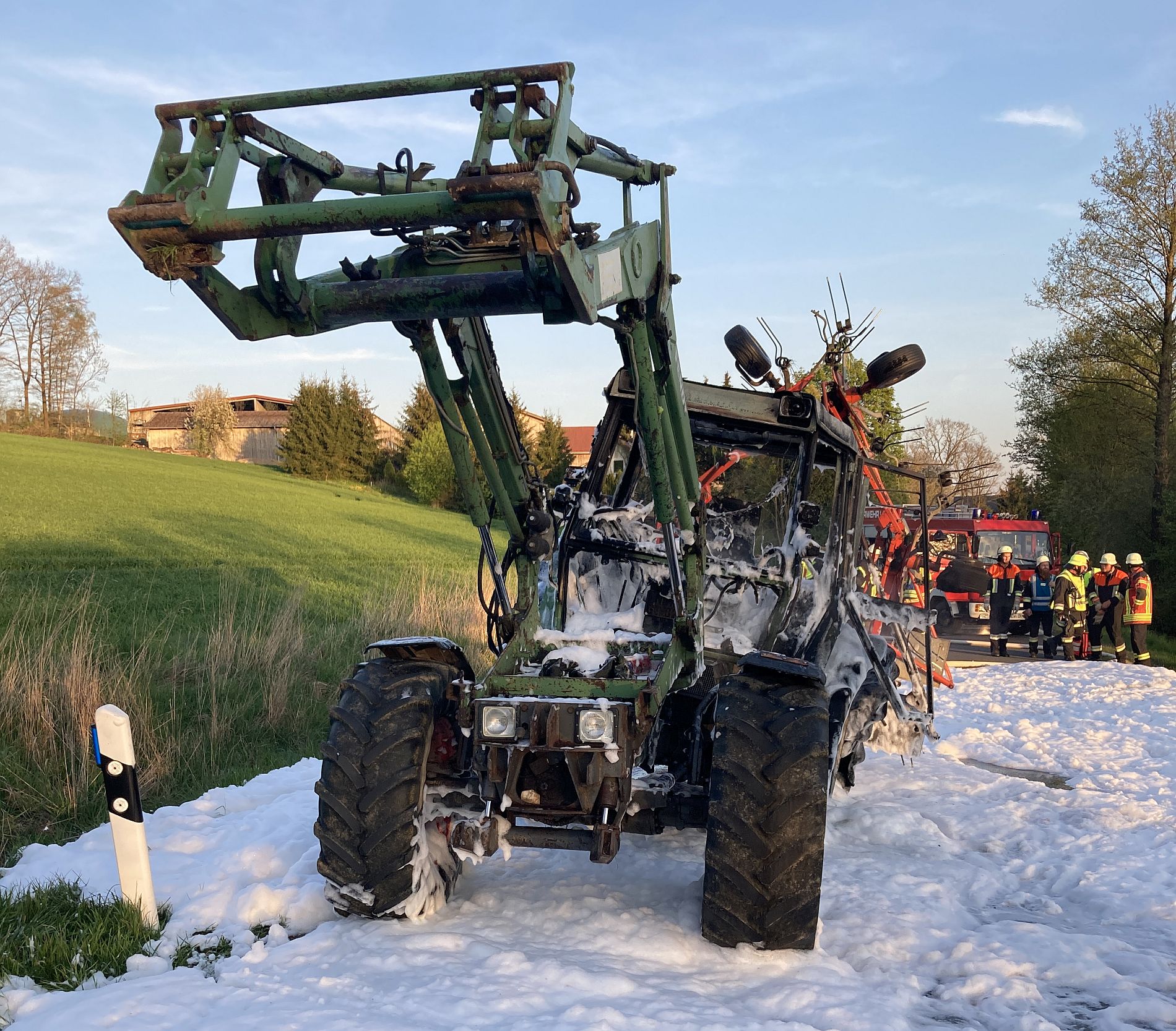 Traktor ausgebrannt