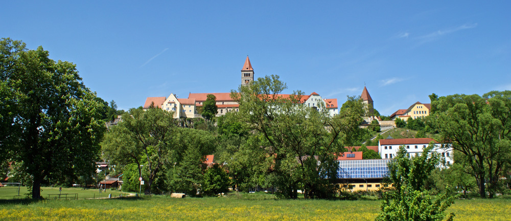 Symbolbild: Klosterburg Kastl