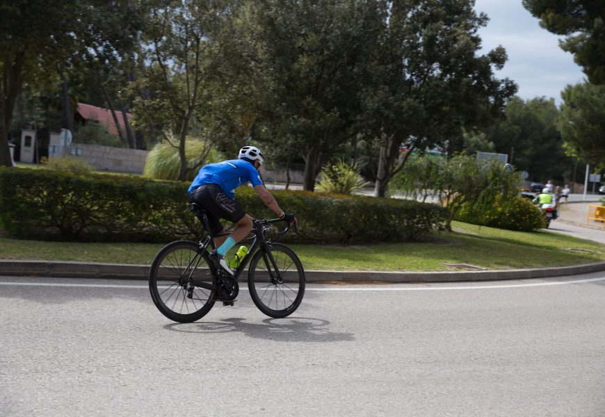 Fahrrad mit Handgas und Spitzengeschwindigkeit von 60 km/h