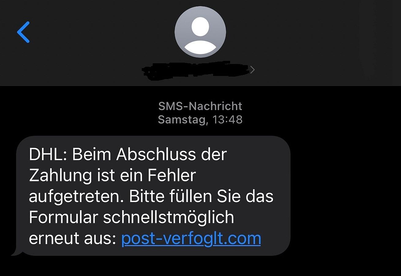 Beispiele von Fake-SMS Bilder: Hauptzollamt Regensburg