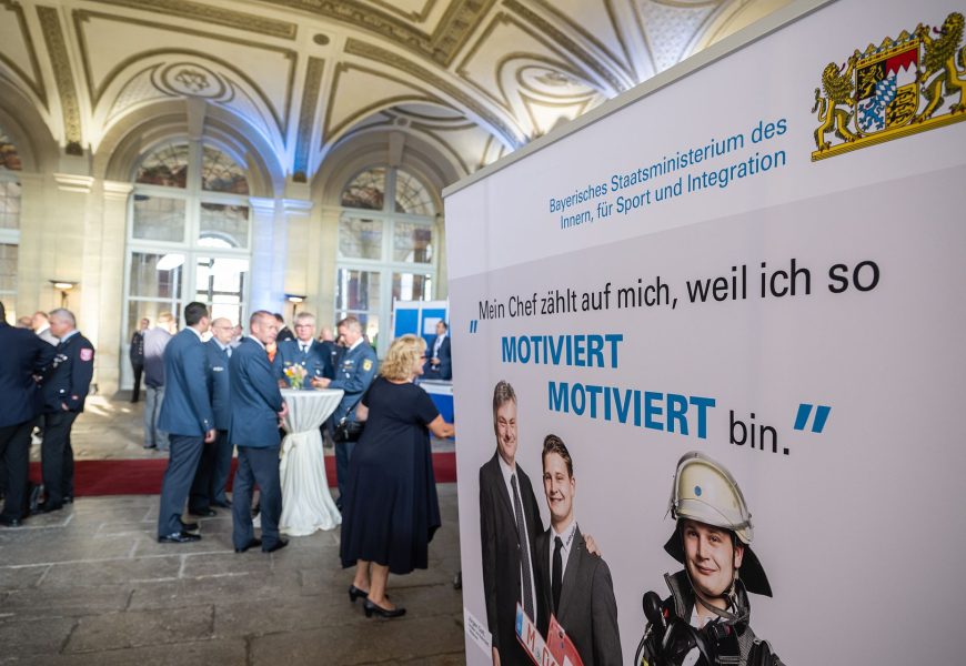 Herrmann: „Ehrenamtsfreundlicher Betrieb – Gemeinsam für mehr Sicherheit“