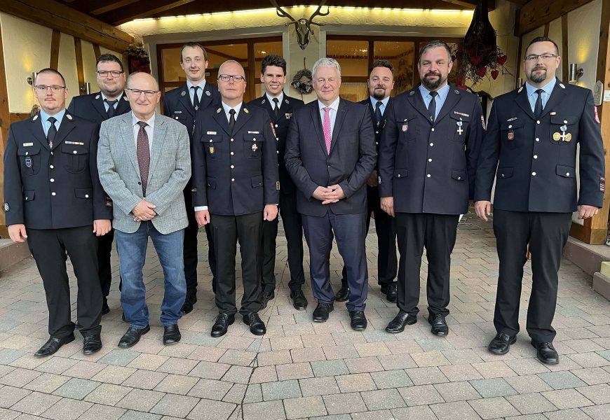 Ehrungen der Feuerwehrler aus dem Amberg-Sulzbacher Land