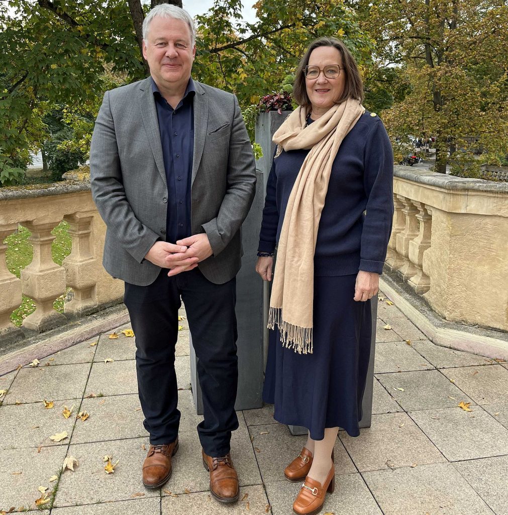 Sie kennen sich und schätzen sich: Landrat Richard Reisinger empfing die neue Regierungsvizepräsidentin Christiane Zürn Foto: Christine Hollederer