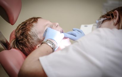 Alkoholisierter Patient randaliert in Zahnarztpraxis