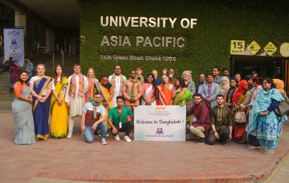 Die Teilnehmenden der ersten Winterschool an der University of Asia Pacific Foto: MD Sadique Hasan Polash/UAP