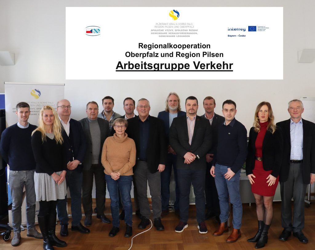 Teilnehmer aus Pilsen und der Oberpfalz bei dem Treffen der Arbeitsgruppe Verkehr
Regierung der Oberpfalz/Kammermeier