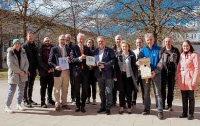 Campus Amberg erhält die „Grüne Hausnummer“ für hohen Nachhaltigkeitsstandard