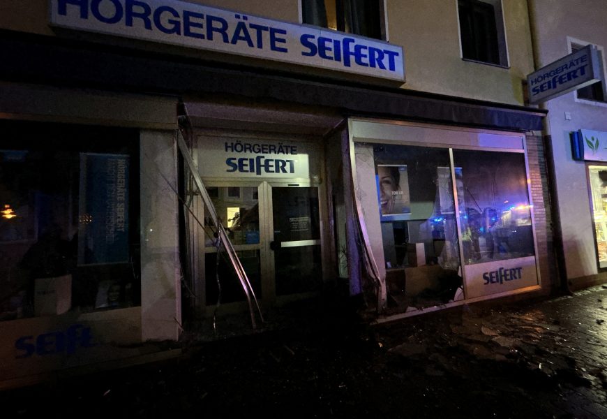 Schadensträchtiger Unfall in Burglengenfeld